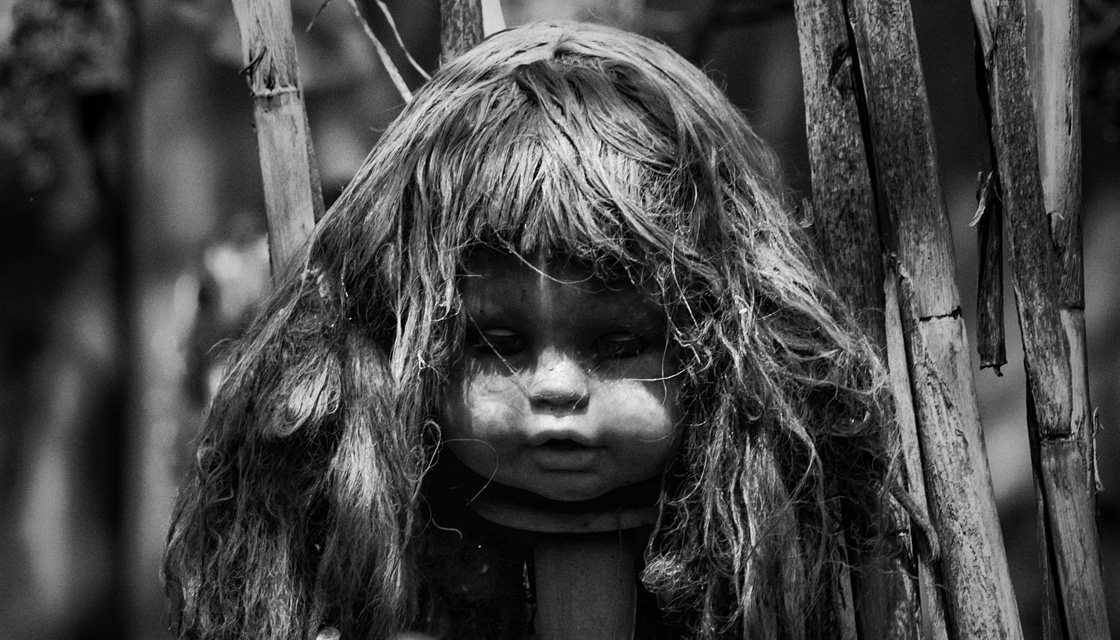 creepy haunted dolls