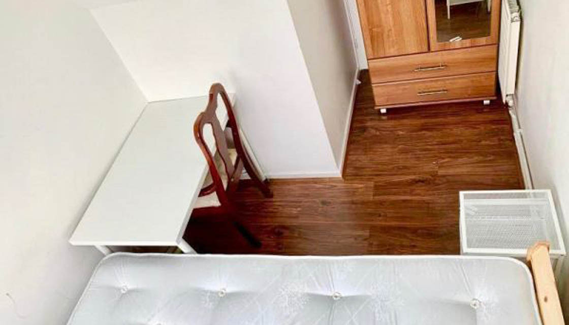 Why This 280 A Week Room For Rent In London Faces Online