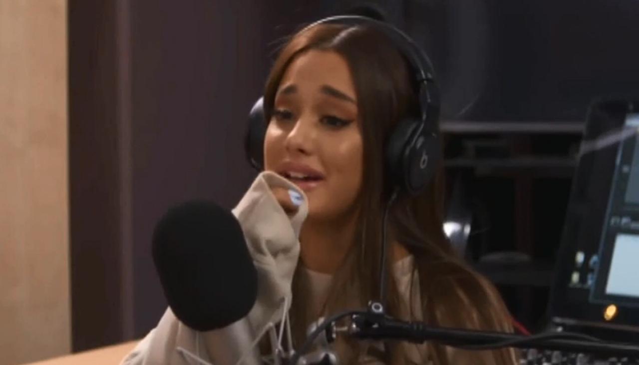 Emotional Ariana Grande Speaks Out On Manchester Concert Bombing Newshub