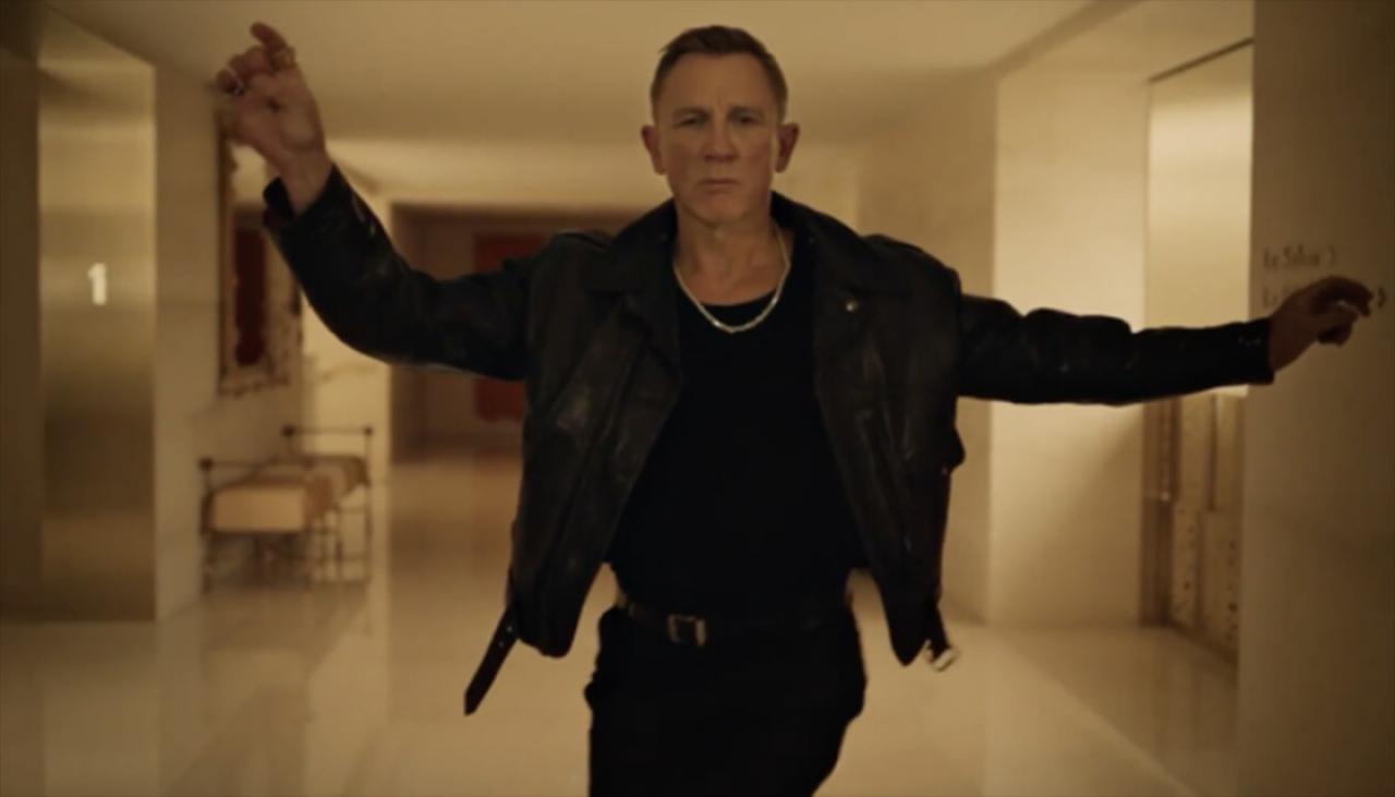 No time for tonic: Daniel Craig shows Bonds just wanna have fun in Taika  Waititi vodka advert, Daniel Craig