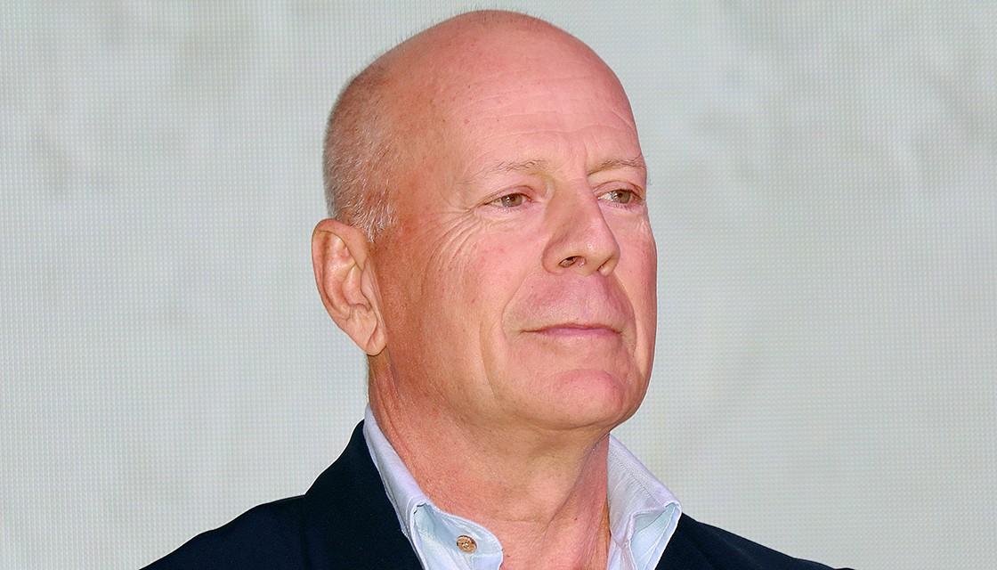 Bruce Willis' family reveal he has an untreatable dementia | Newshub