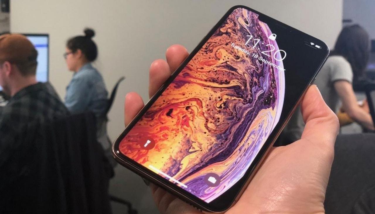 Iphone Xs Max Five Days With Apple S Most Expensive Iphone Yet Newshub