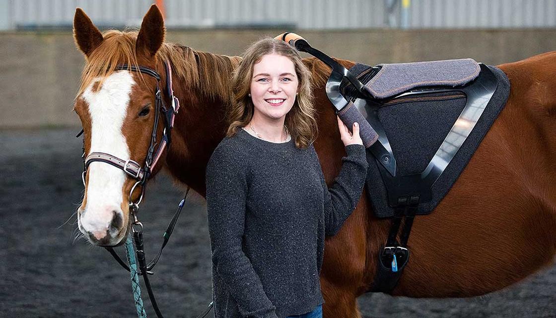 The Kiwi invention changing disabled horse riders' lives | Newshub