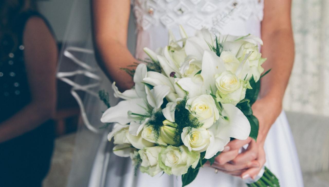 Fiancé forbids wife-to-be from wearing white dress at wedding as she's ...