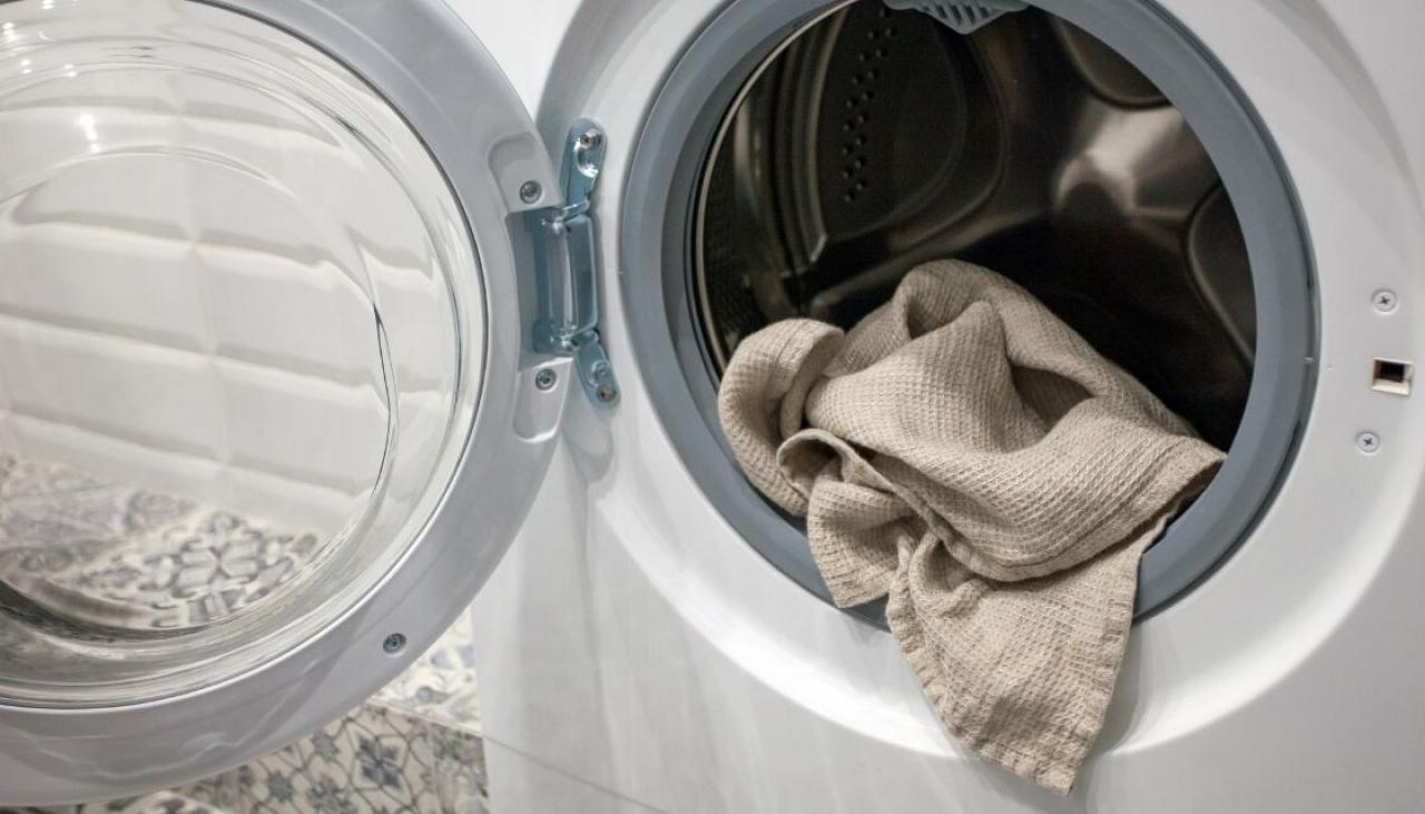 Clothes dryers may be a major source of airborne microplastics