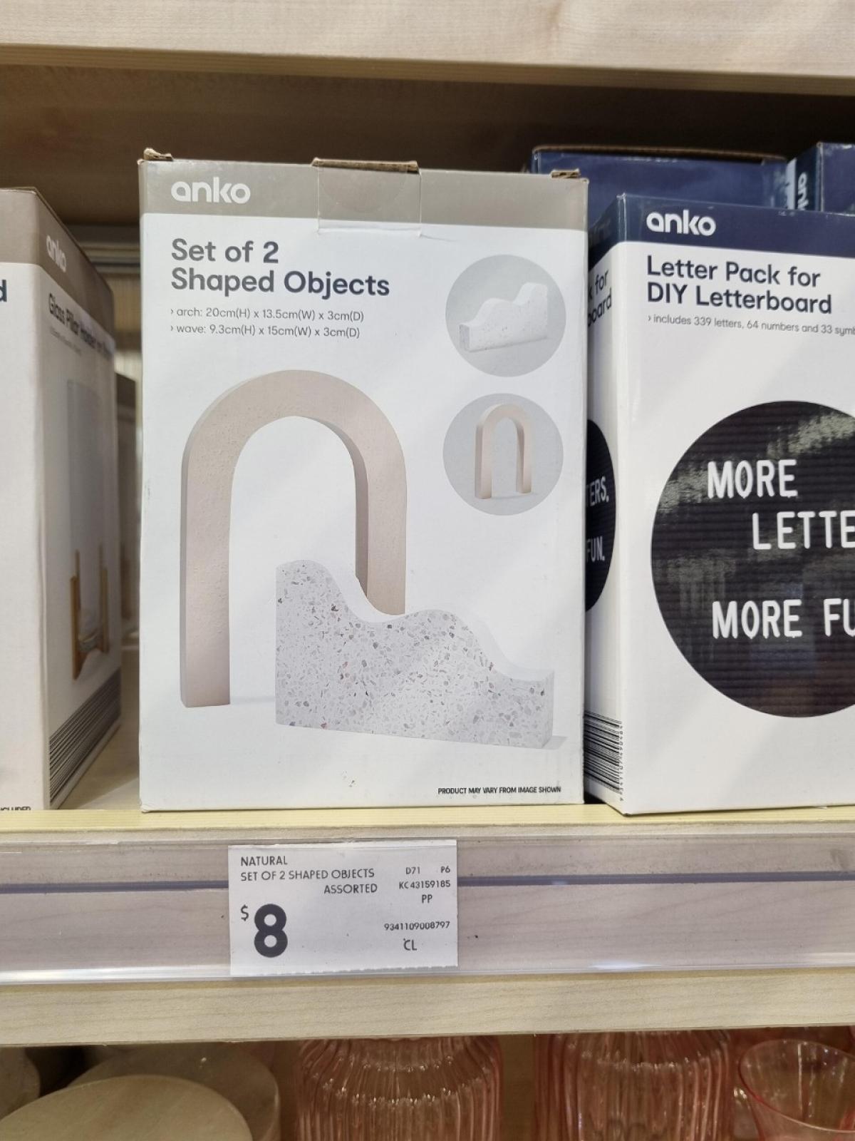 new-zealand-reddit-users-confused-by-mysterious-shaped-objects-for