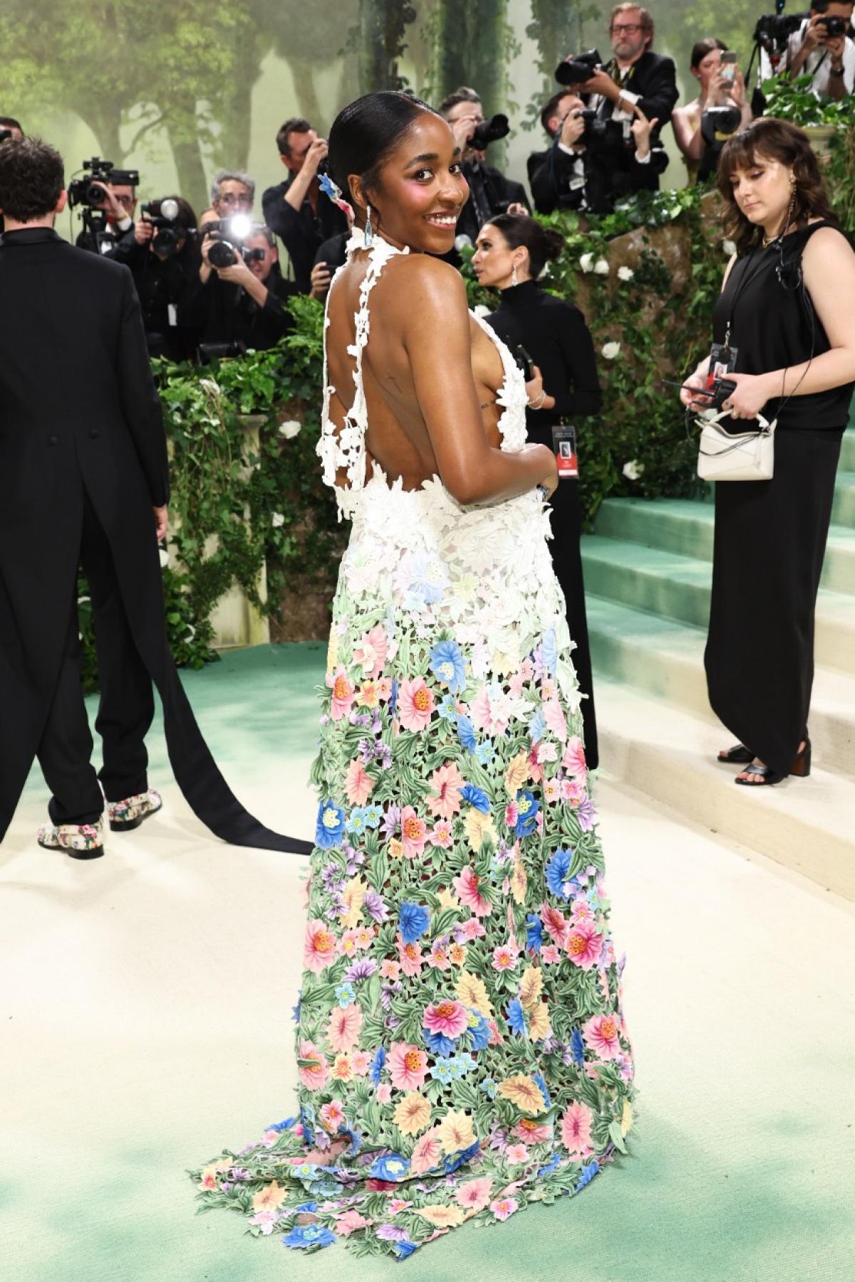 Met Gala 2024: The best red carpet looks from the biggest night in ...