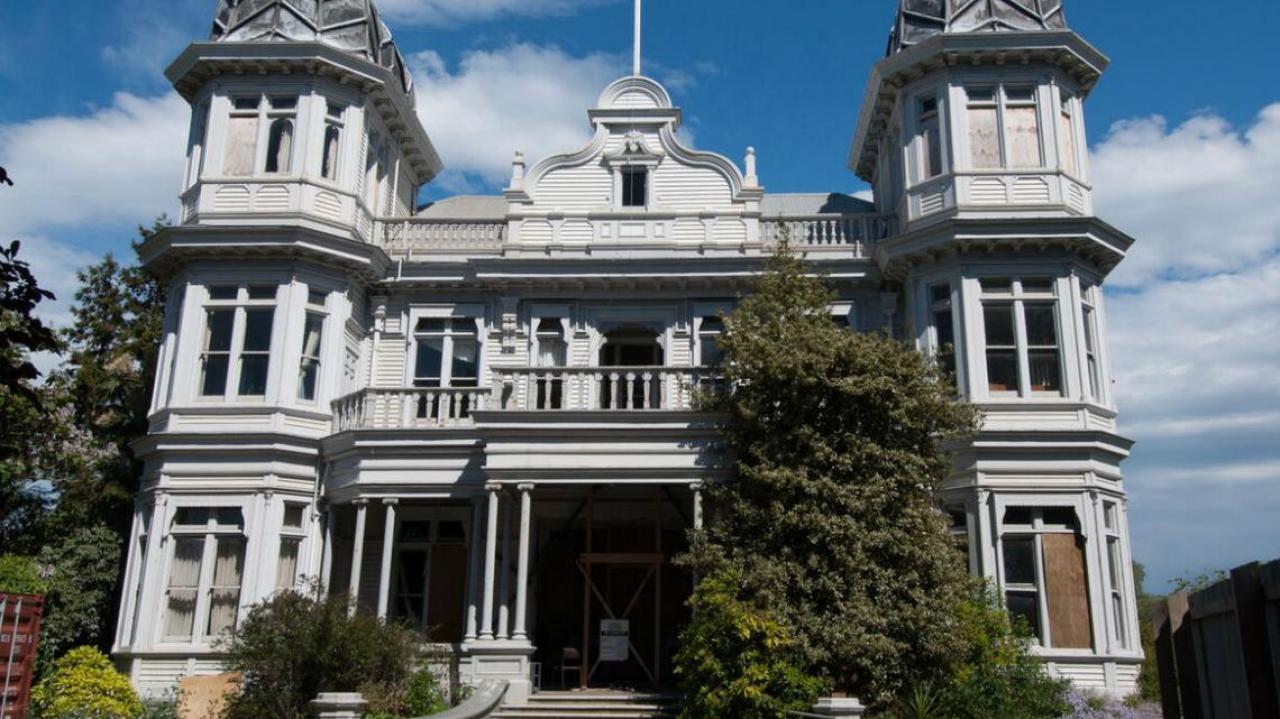 Historic mansion up for sale in Christchurch | Newshub