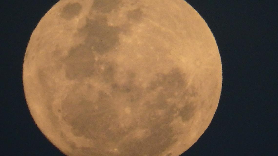 New Zealanders photograph the supermoon Newshub