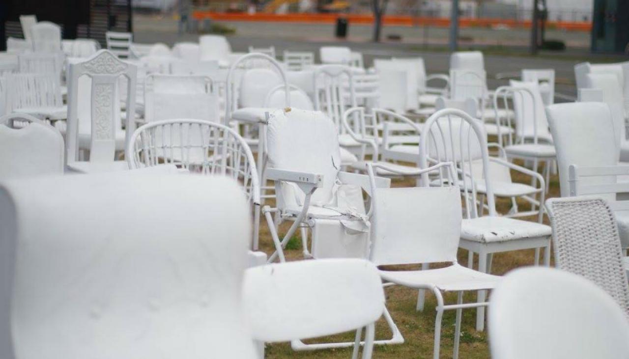 Artists Wants 185 Empty Chairs Quake Memorial To Remain Newshub