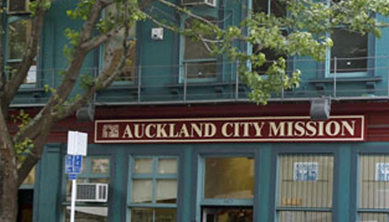 Auckland City Mission sees huge numbers needing Christmas help Newshub