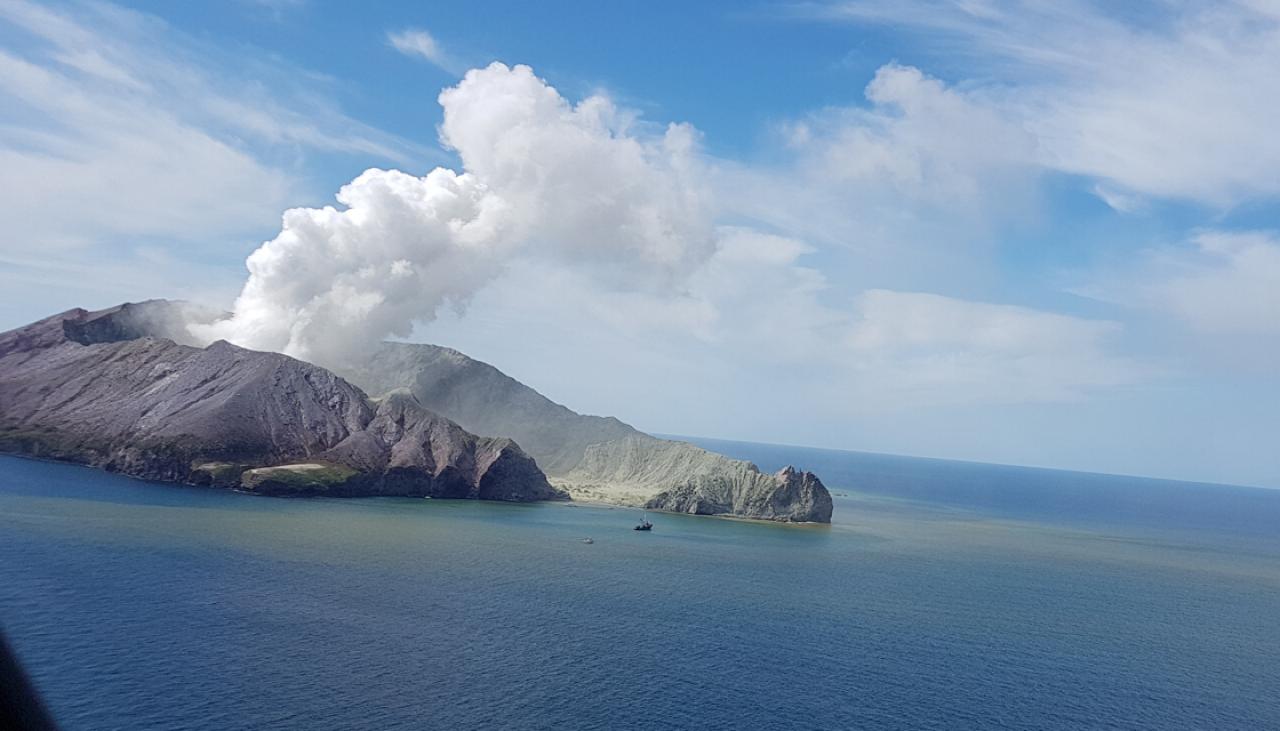 white island tours 2019