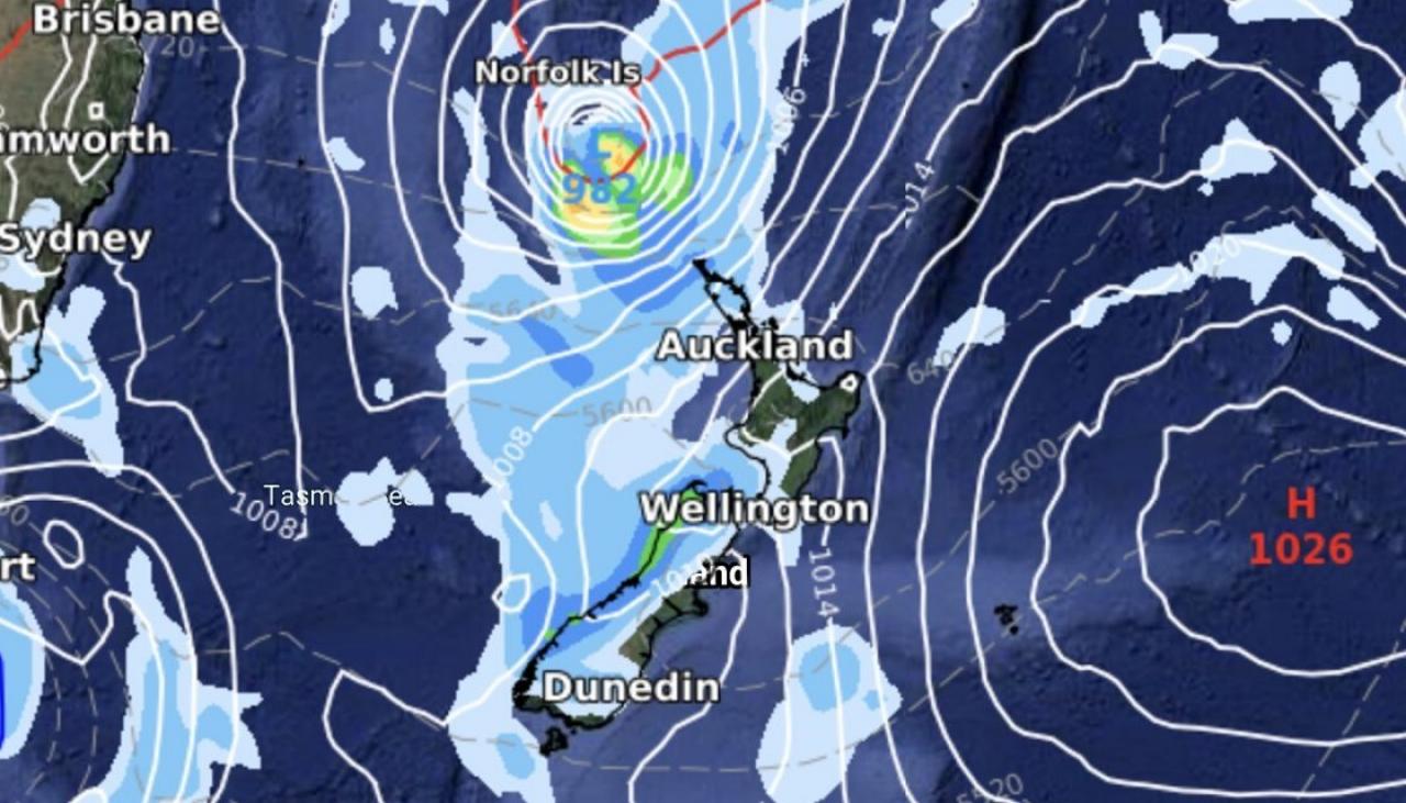 Weather Tropical cyclone developing above New Zealand, could hit North