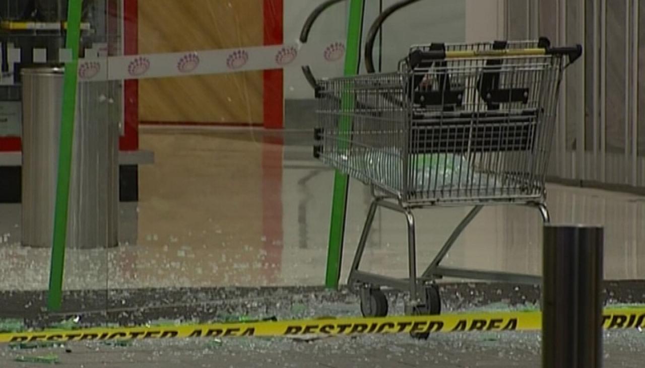 Christchurch Hit By String Of Smash And Grabs Ram Raids Newshub 