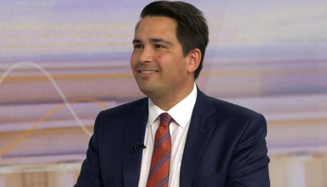 Simon bridges. Дэвид Сеймур. Дэвид Сеймур дети Европы.