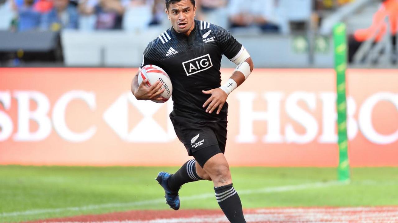 All Blacks sevens top World Series group after thrashing of England in