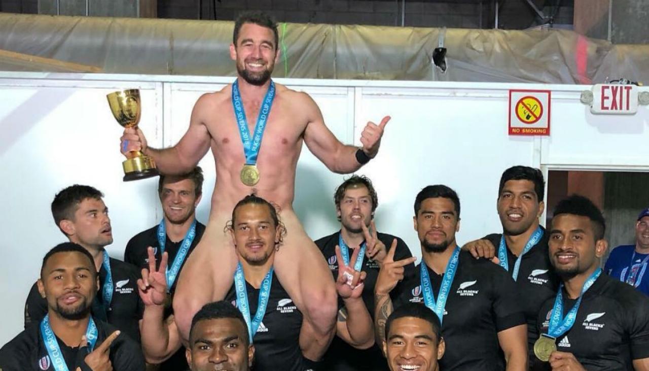 Rugby: All Blacks Sevens star Kurt Baker explains naked post-match photo |  Newshub