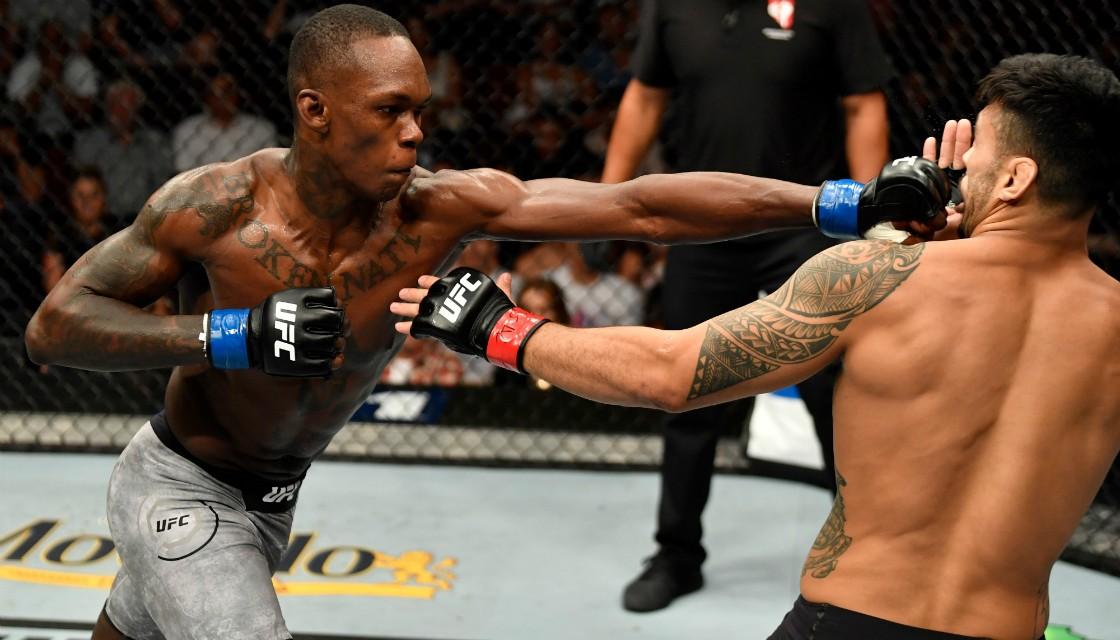 Brad Tavares: Israel Adesanya 'Trying to Convince Himself' or 'Extremely  Delusional' - MMA Fighting 