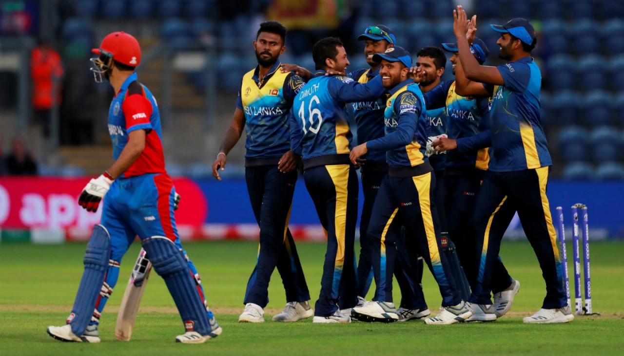 Cricket World Cup 2019 Sri Lanka Survive Woeful Batting Collapse To