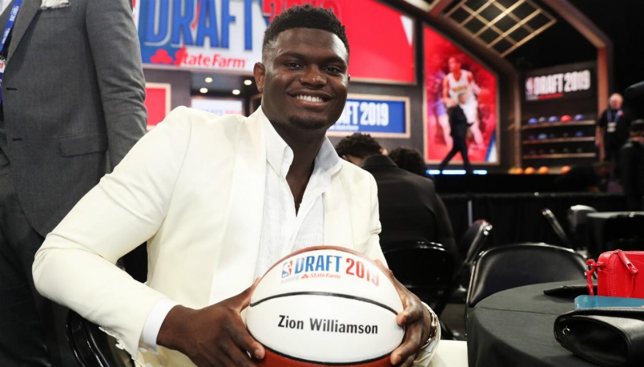 Zion Williamson eating