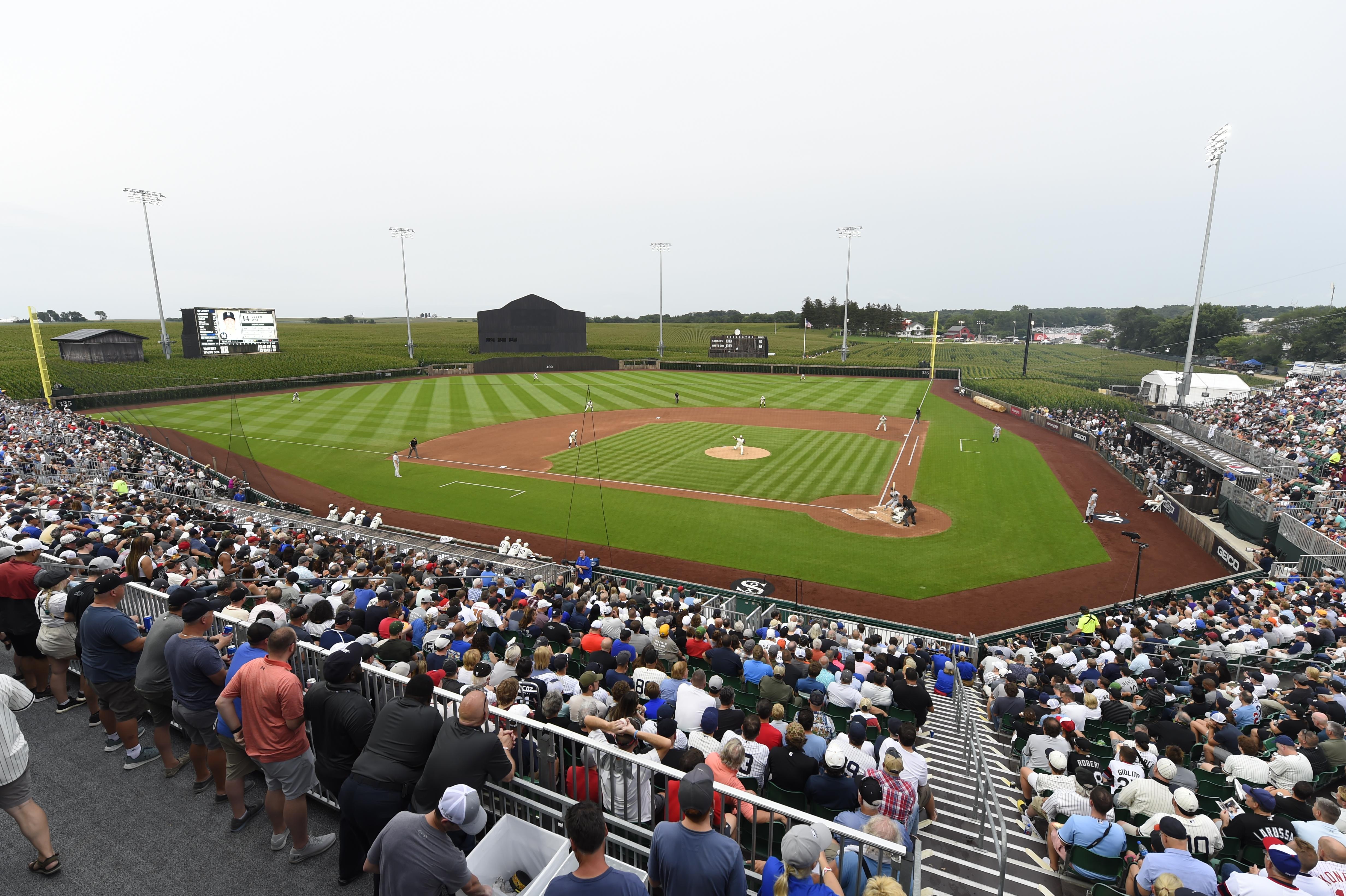 Tim Anderson's walk-off home run lifts White Sox at Field of Dreams