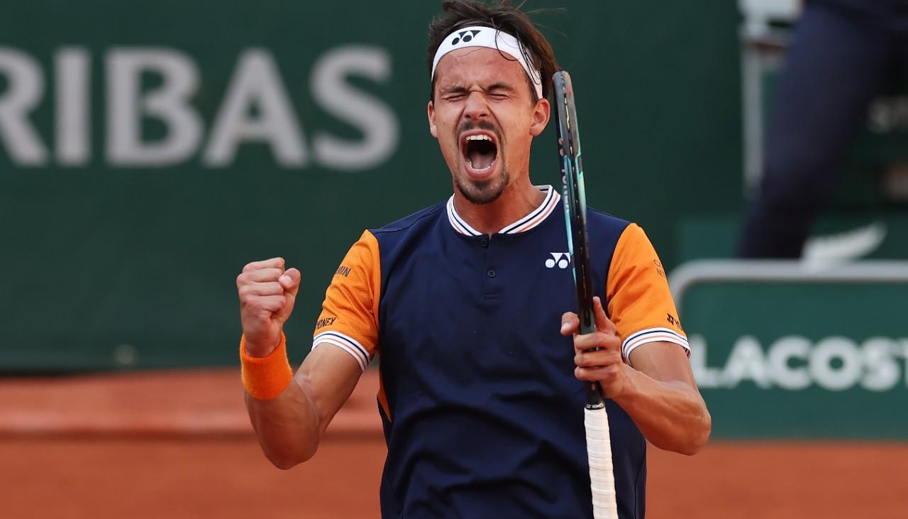 Sinner exits French Open after wasting match points in thriller