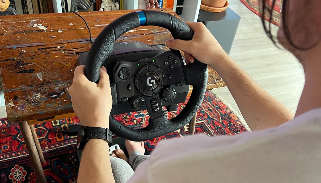 Logitech G923 Review - Is This Wheel Worth Upgrading To?