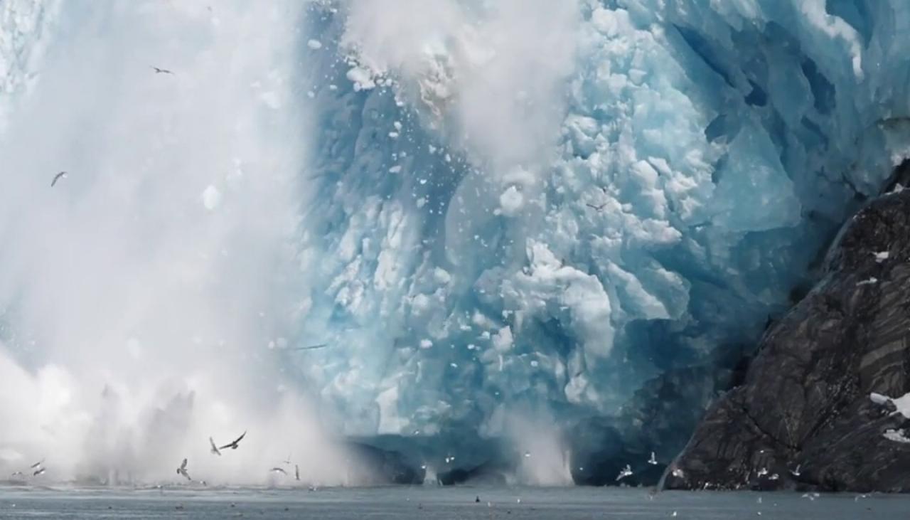 Watch: Enormous chunks of ice crash from glacier into sea | Newshub