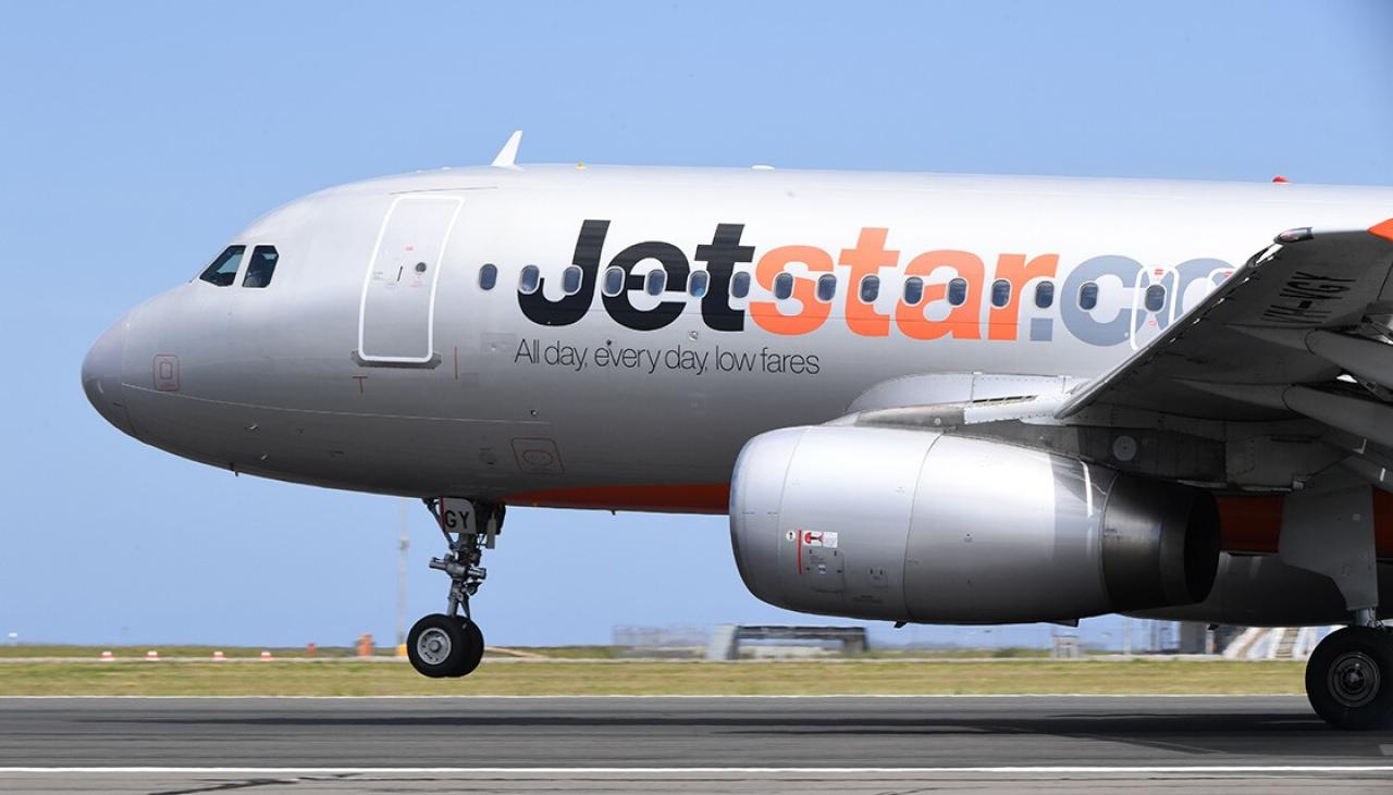 Jetstar offering free flights to 'birthday buddies' as 24 domestic