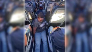 Queensland Woman Forced To Crawl Off Plane After Jetstar Staff Refused ...