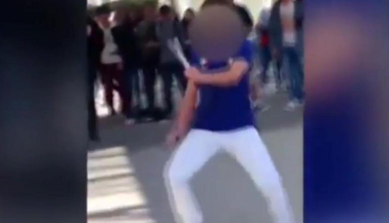 Terrifying Knife Attack At US School Caught On Camera Newshub   Knife31200 