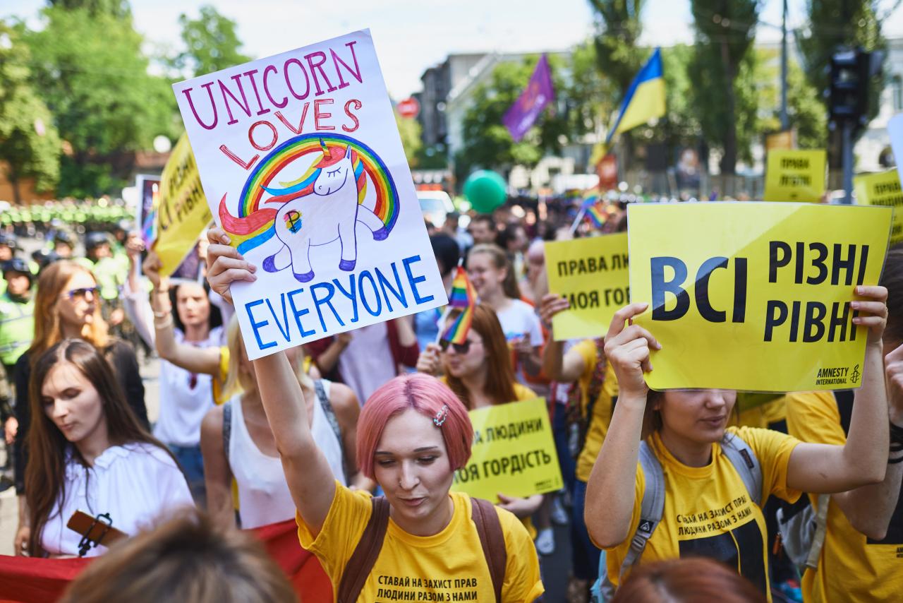 Pride parade through Ukraine capital Newshub