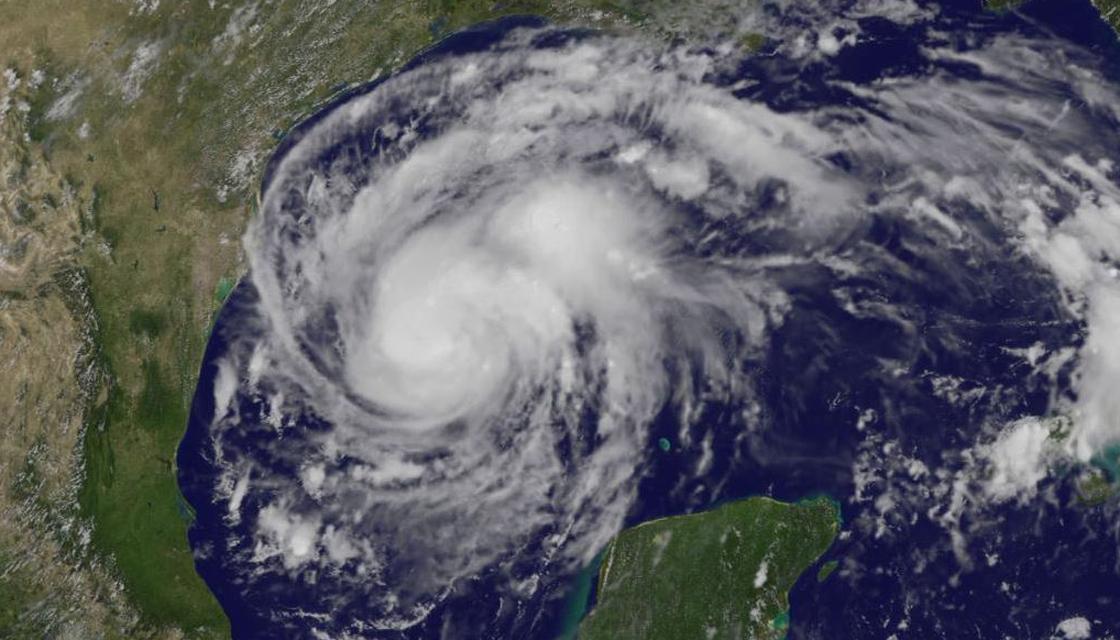 Hurricane Harvey Biggest Storm To Hit United States In Over A Decade Approaching Newshub 8730