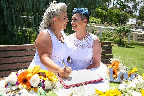 Brides Become Australia S First Same Sex Married Couple Newshub