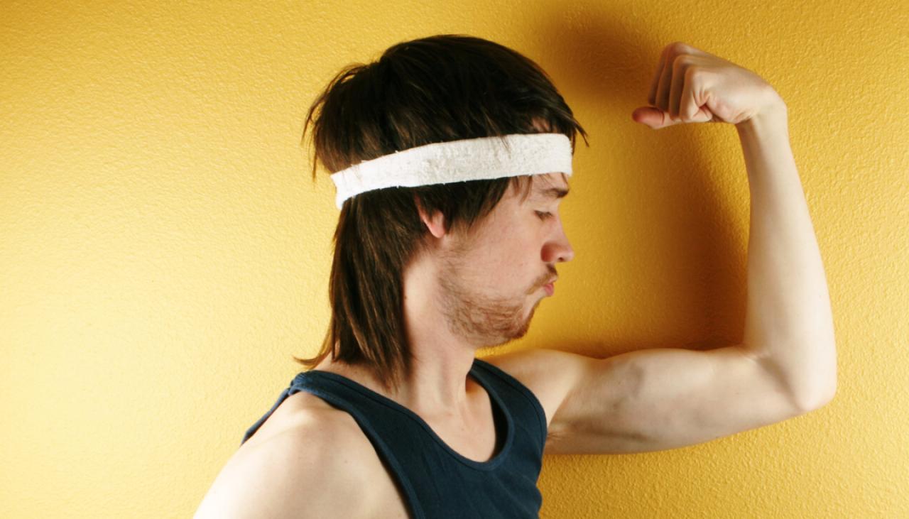 Australian town prepares for mullet festival Newshub