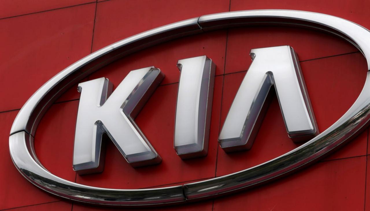 Probe into failing Hyundai, Kia airbags | Newshub