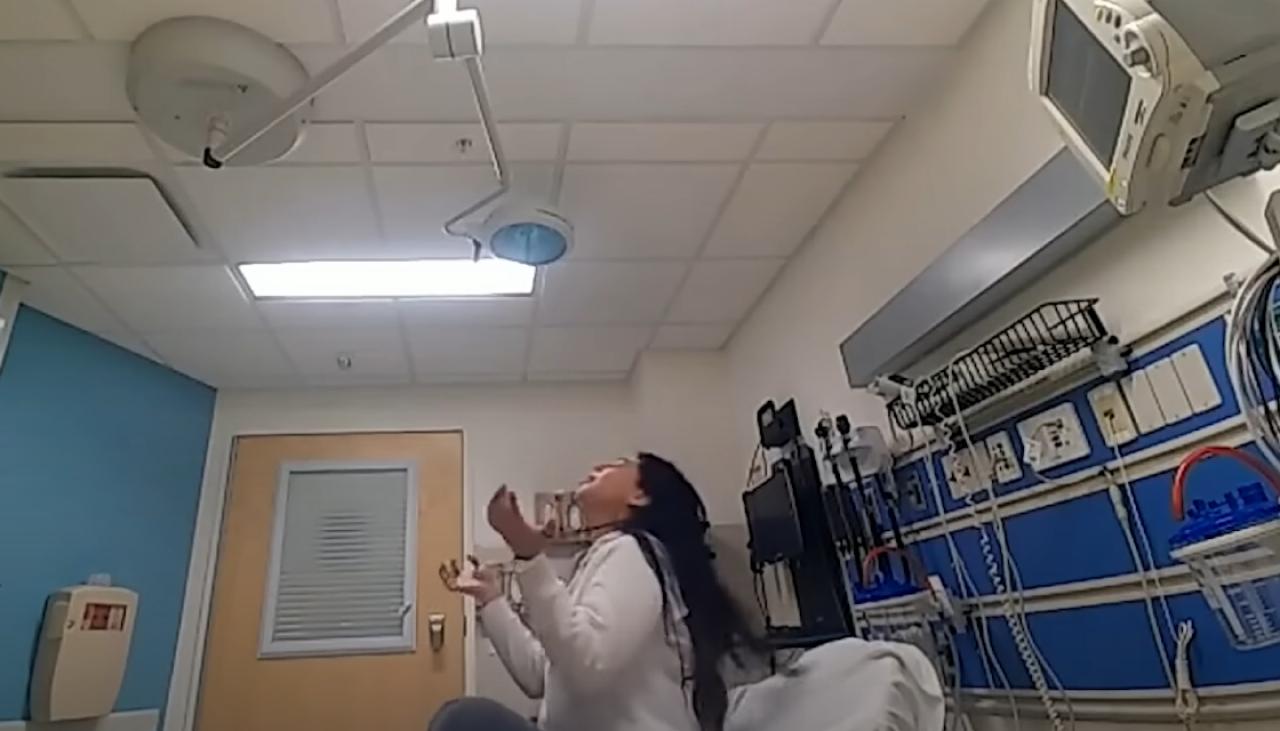 Us Woman Laughs Sings Dances In Police Custody After Killing Two People While Drink Driving