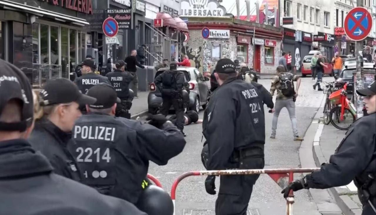 German police shoot threatening man wielding sledgehammer near Euro ...
